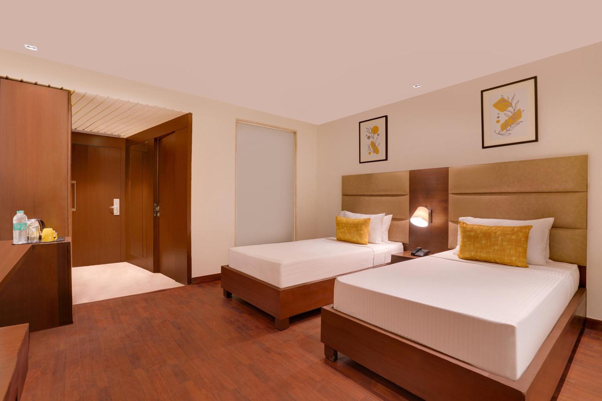 Lemon Tree Hotel, Noida Zewnętrze zdjęcie