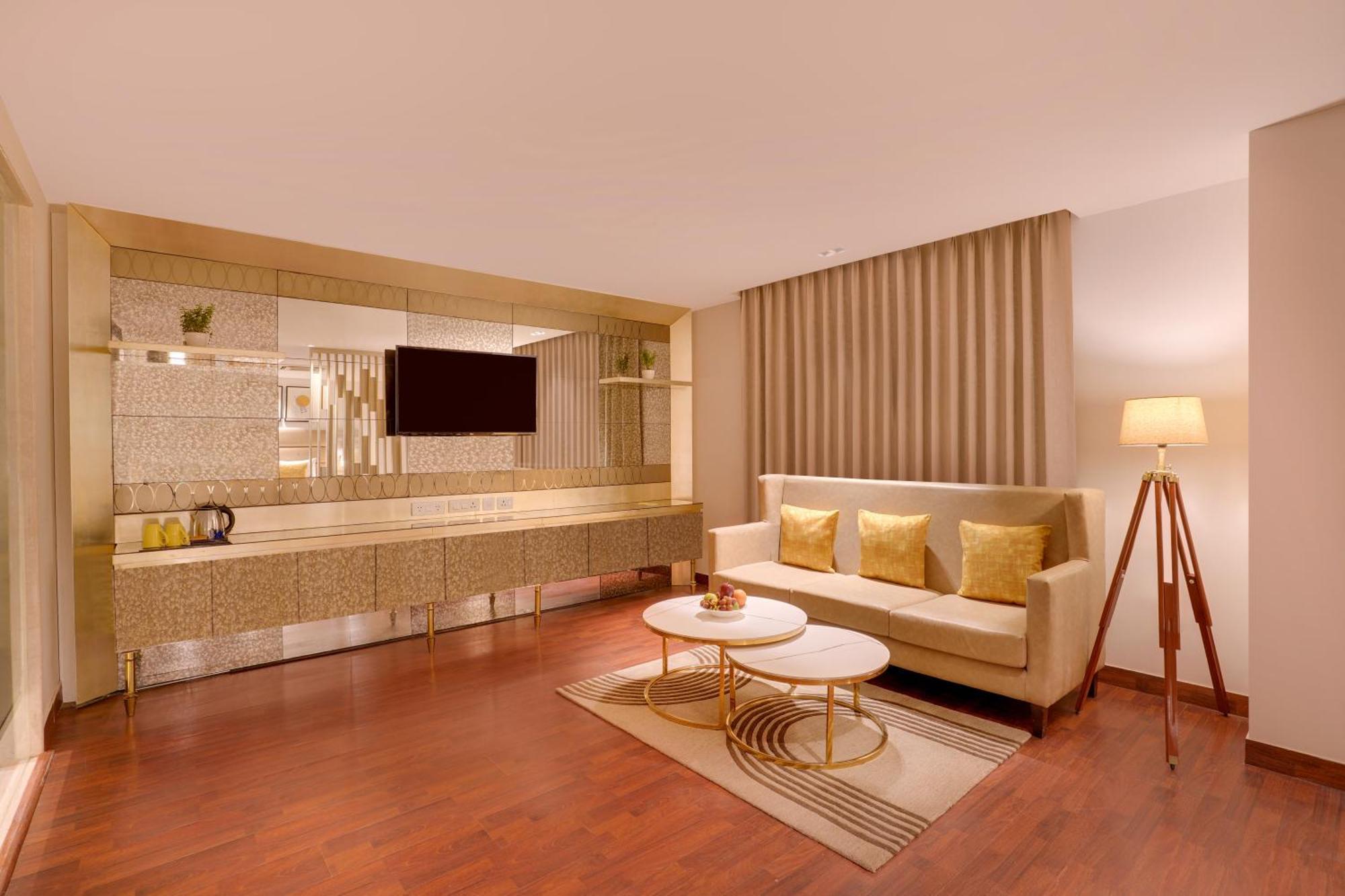 Lemon Tree Hotel, Noida Zewnętrze zdjęcie