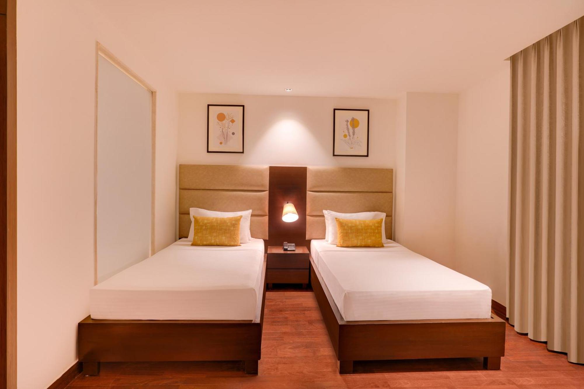 Lemon Tree Hotel, Noida Zewnętrze zdjęcie