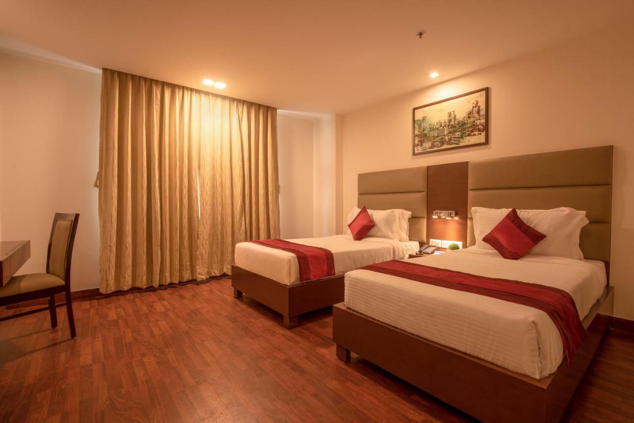 Lemon Tree Hotel, Noida Zewnętrze zdjęcie